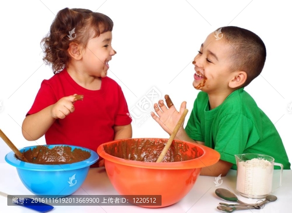 有樂趣烘焙的孩子