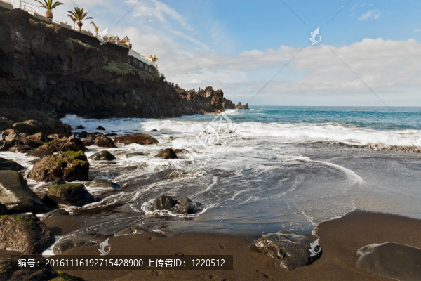 Playa,de阿里納斯特內(nèi)里費多巖石的海岸線