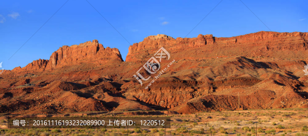 砂巖孤峰