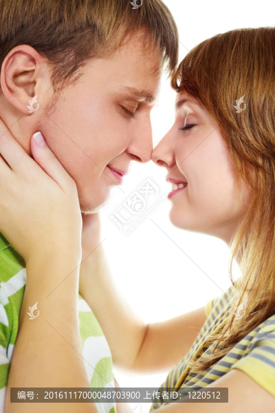 幸福的年輕夫婦