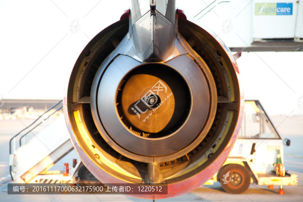 渦輪發(fā)動(dòng)機(jī)