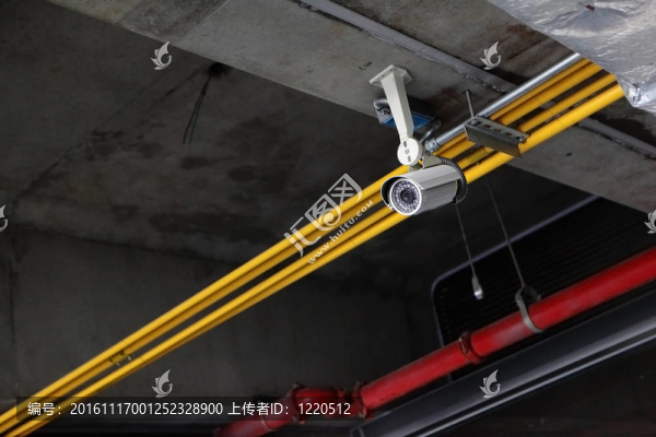 安全攝像機(jī)