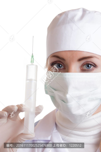 帶注射器面罩的女醫(yī)生