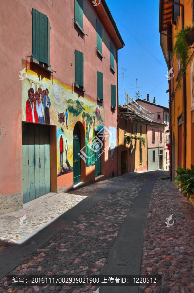 小巷。多扎。Emilia,Romagna。意大利.