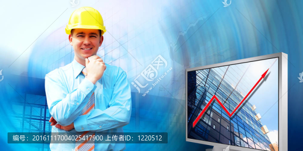 站在建筑物背景上的年輕建筑師戴著防護(hù)頭盔