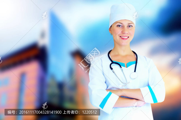 微笑的醫(yī)生在醫(yī)院背景的聽診器