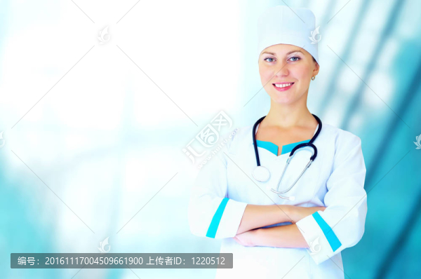 微笑的醫(yī)生在醫(yī)院背景的聽診器