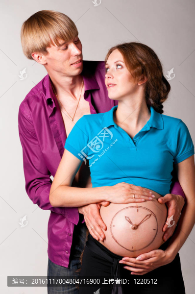 懷孕的夫婦