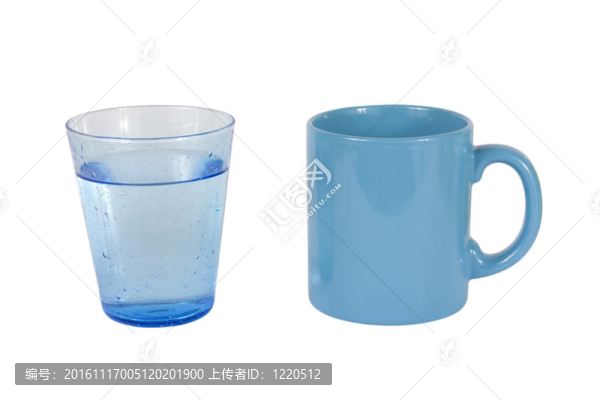 一杯水和一杯