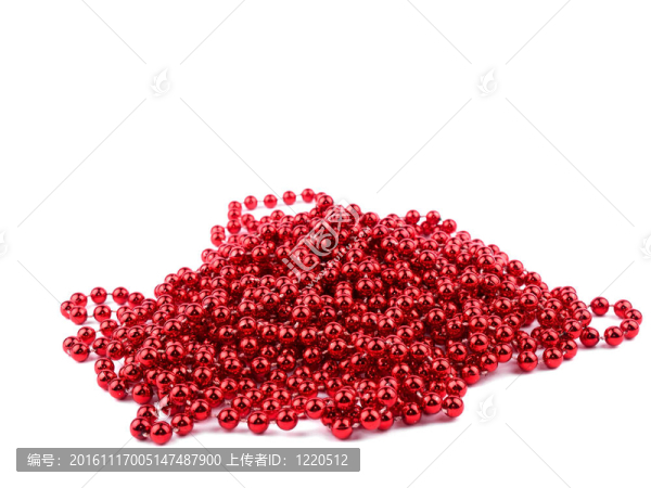 紅色的圣誕花環(huán)上的白色