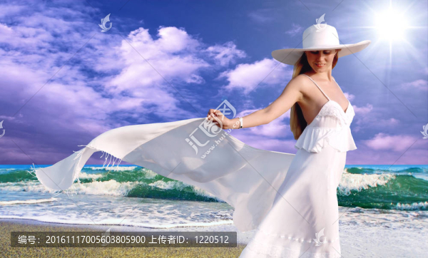 在陽光明媚的熱帶海灘主要在白色的年輕漂亮的女人