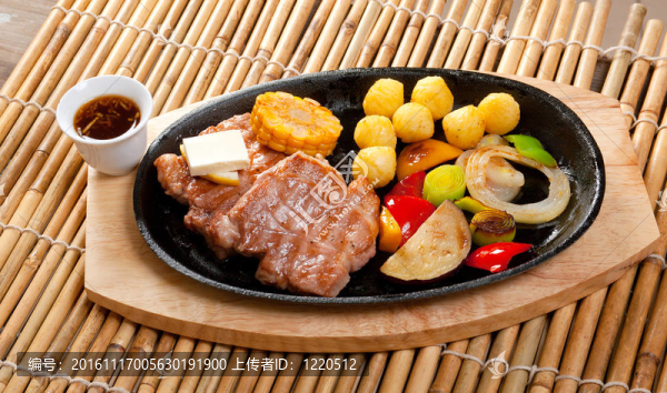 日本雪花牛肉烤