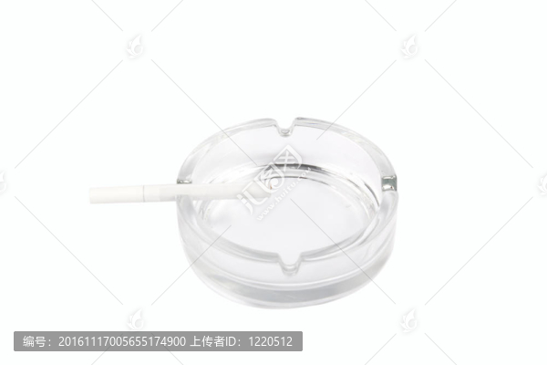香煙上的煙灰缸