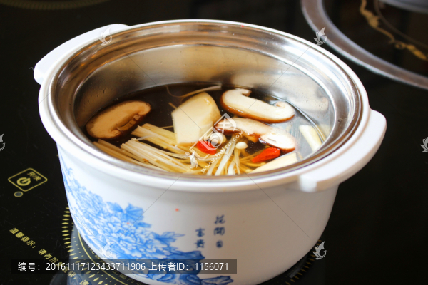 養(yǎng)生菌王鍋