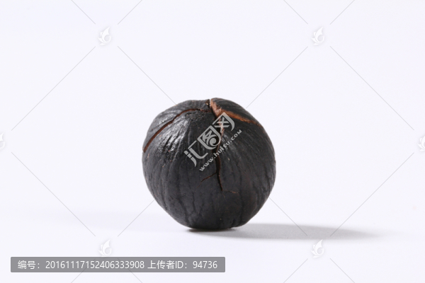 水煮山核桃