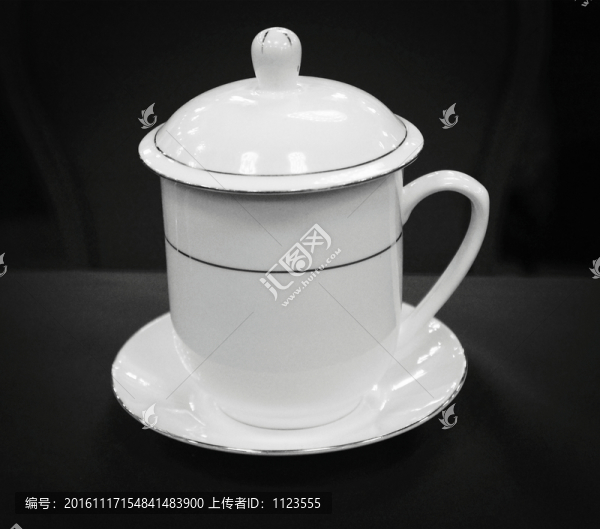 白色蓋杯