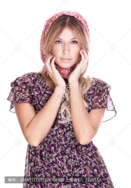 白色背景上的隨便的金發(fā)女人