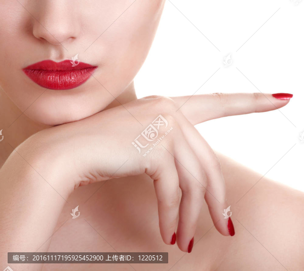 特寫照片一個美麗的紅色女性嘴唇