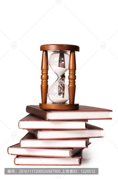 Hourglasses和書孤立在白色背景