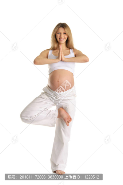 孕婦練瑜伽；站立