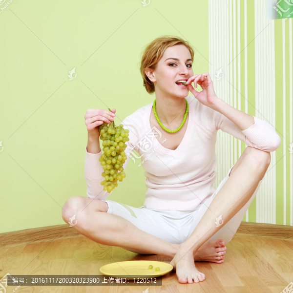 苗條的女孩