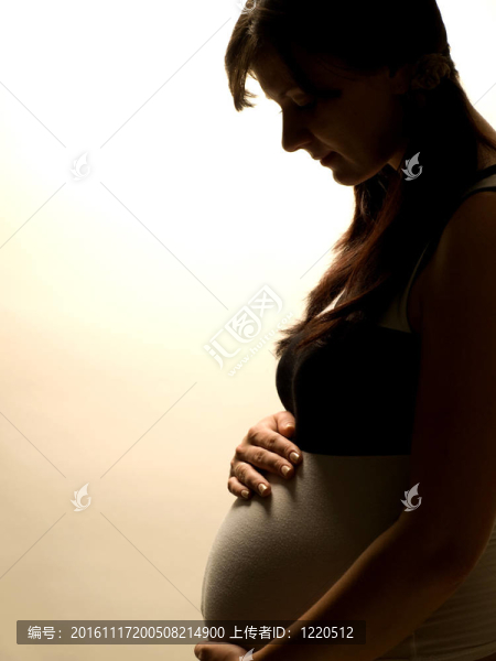 孕婦的剪影
