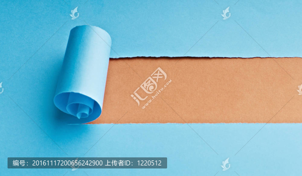 撕裂的紙與空間為您的信息