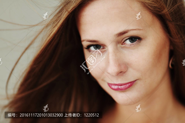 女人工作室肖像