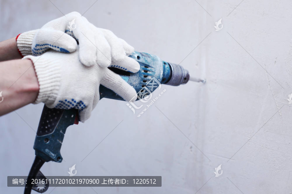 錘鉆墻