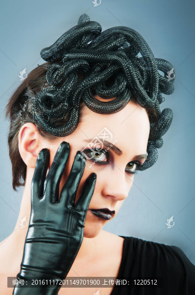 女人描繪概念和邪惡（Medusa,Gorgon）