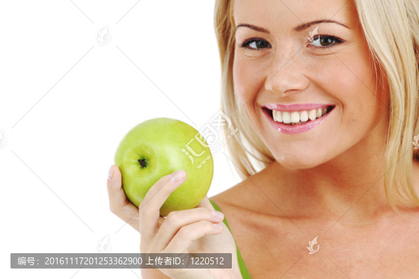 女人吃青蘋果