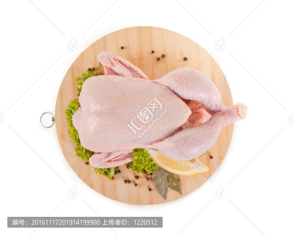 新鮮的生雞肉和調(diào)料；高視角