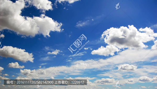 天空中的云，從背后閃耀