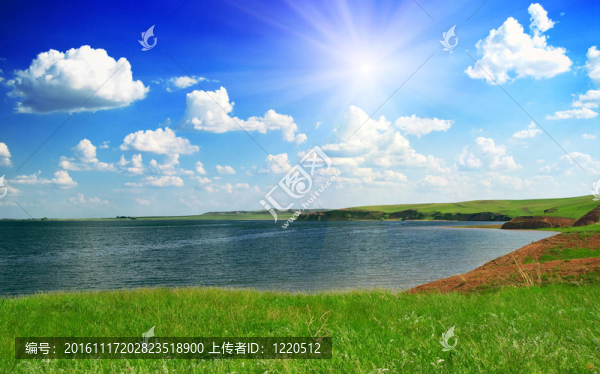 湖靜水
