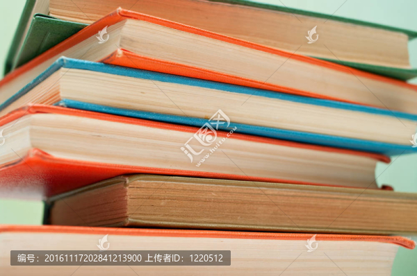一堆舊書