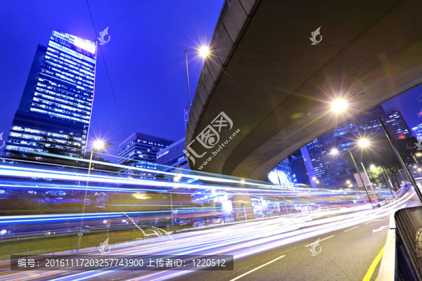 夜間城市交通