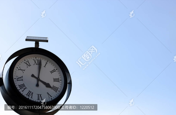戶外時鐘