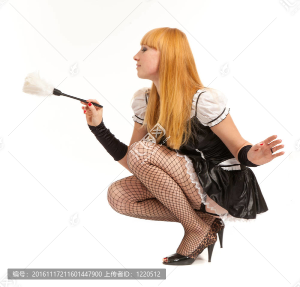 美麗的高加索女人穿著法國女仆服裝