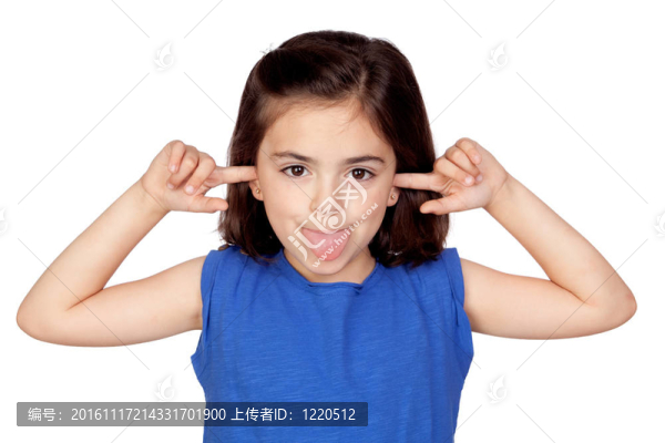 小女孩嘲笑