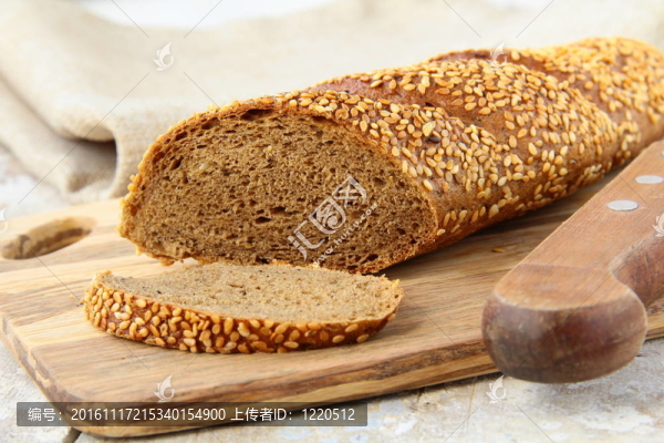 黑面包黑麥面包
