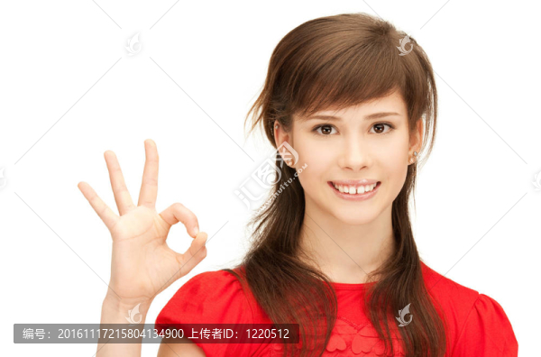 可愛的少女顯示確定的跡象