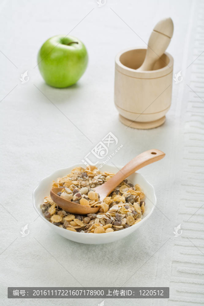 毛巾上的健康食品