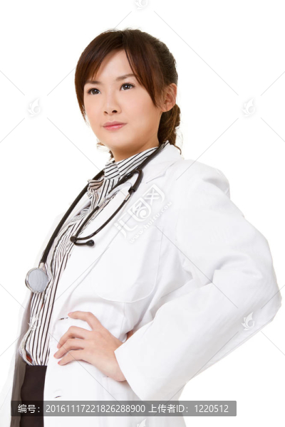 自信的亞洲醫(yī)生