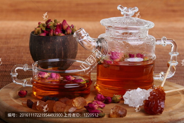 玫瑰花芽茶。
