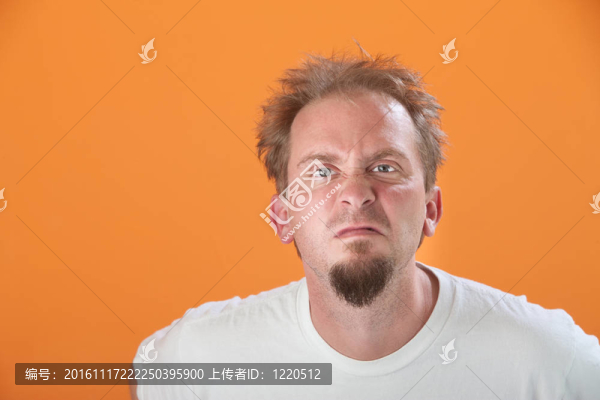 生氣的人