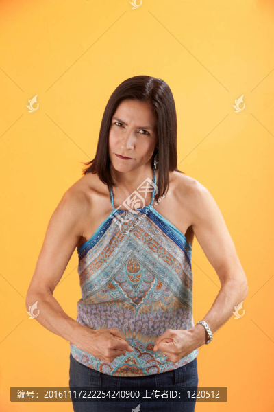 肌肉發(fā)達(dá)的女人