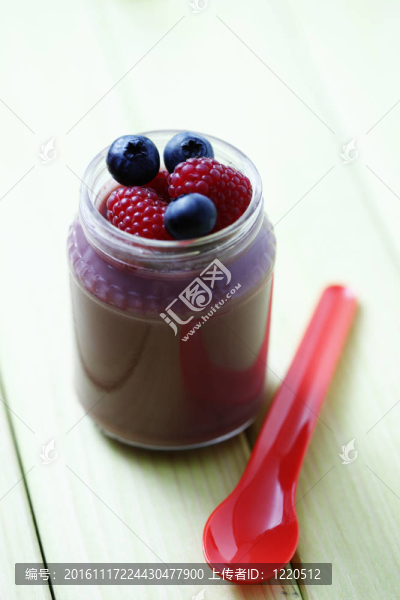 嬰兒食品-覆盆子和藍莓