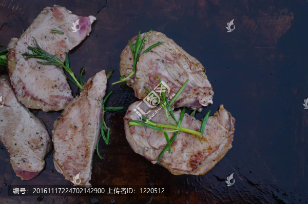 燒烤的鹿