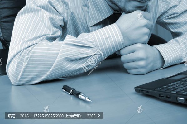 年輕的生意人