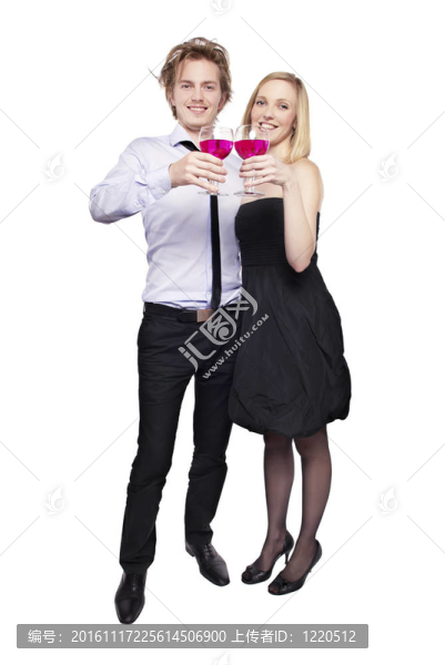 粉紅色的喝敬酒的年輕夫婦
